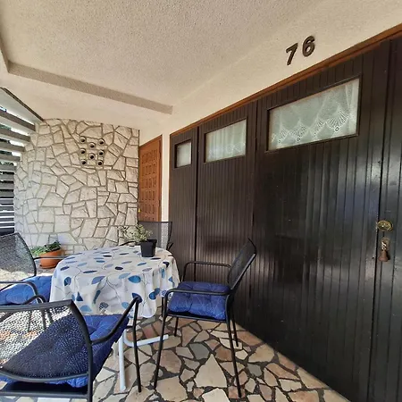 Vera Apartment *